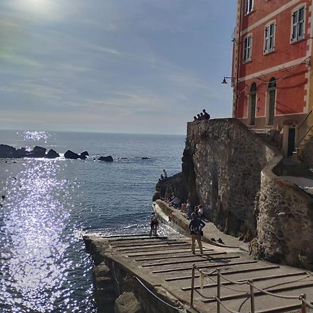 Casa Vacanze Tita La Tua Base Per Visitare Il Mare Delle Cinque Terre Apartment ลาสเปเซีย ภายนอก รูปภาพ